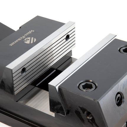 53373000 - Machine Vice 200 x 250