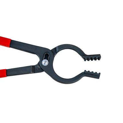 close up of Multi directional hose clamp pliers jaws showing waffle groove jaws