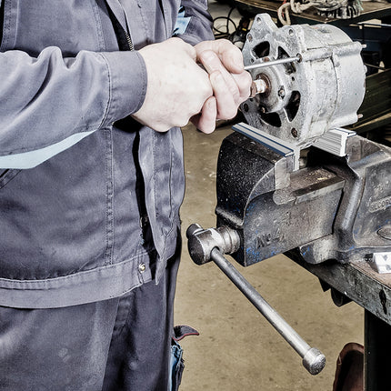 53301800 - Neutral Magnetic Jaws 180mm